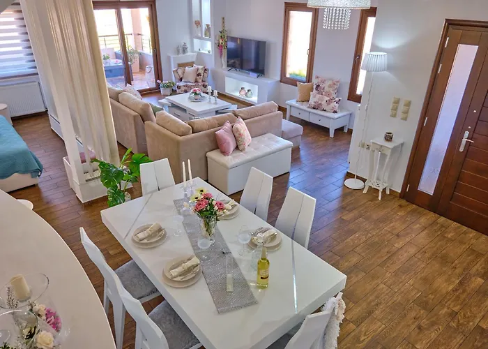 Elena Luxury Suite Agios Stefanos
